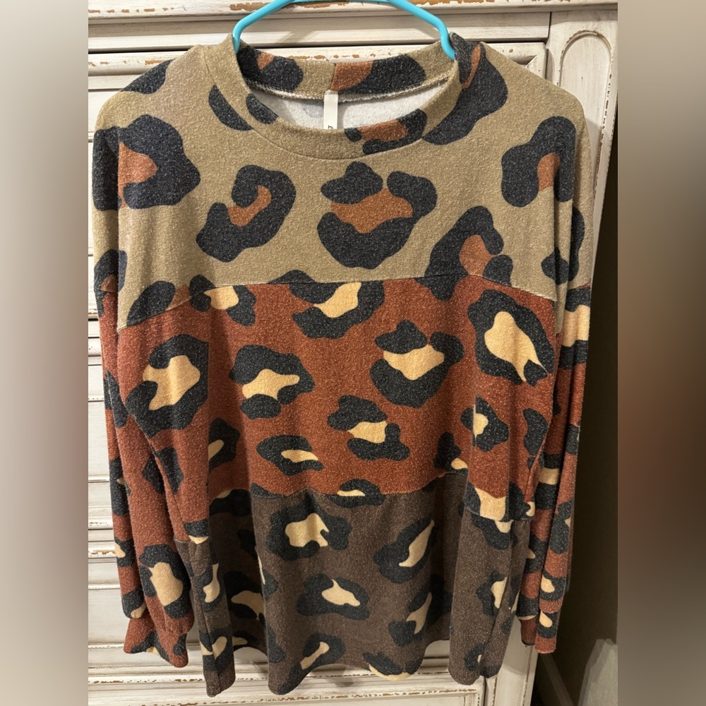 Long Sleeve Leopard boutique shirt